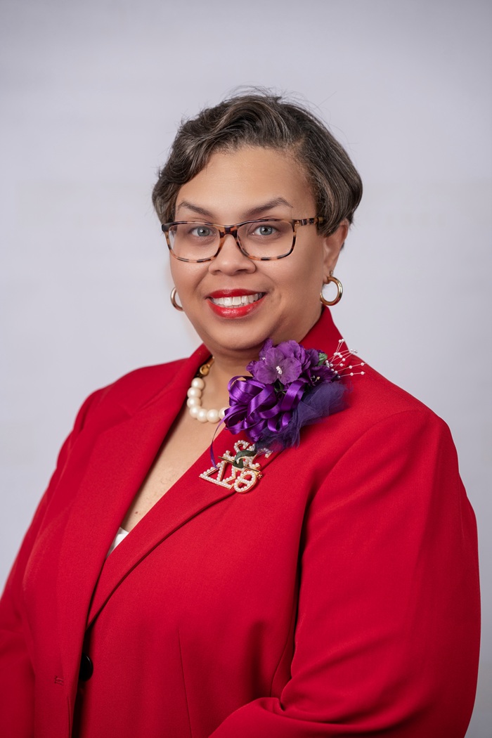 MarRonde Lotson | Co-Chair, Policies & Procedures