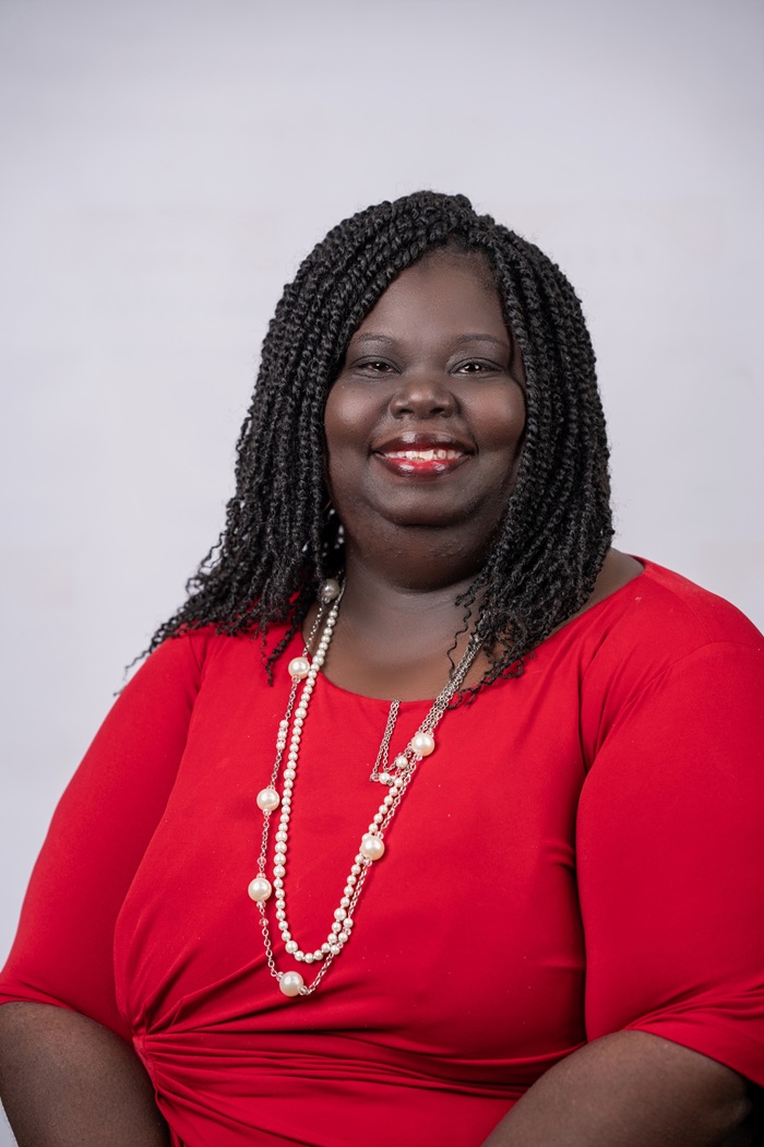 Natasha Holmes | Co-Chair, Scholarship